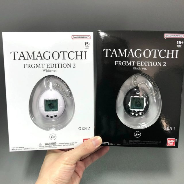 Bandai Tamagotchi, Elektronisches Haustier, Weiß, ab 14 Jahren - Bild 1