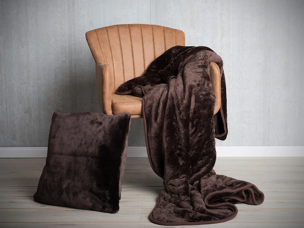 GÖZZE Premium Cashmere-Feeling Dekokissen in Braun, B/T/H: 50 x 50 x 50 cm - Bild 3