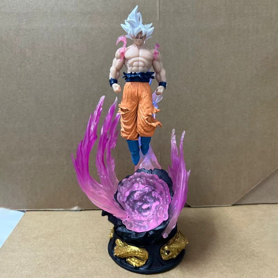 Bandai Dragon Ball Z Ultra Instinct Goku Actionfigur, 25cm, Kunststoff - Bild 2