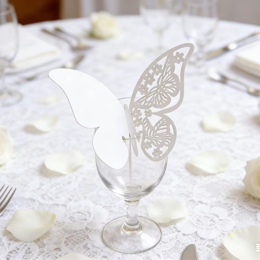 50 Stück 3D-Papier-Schmetterlinge als ausgehöhlte Tassenkarten für Valentinstag und Hochzeiten in Lila und Weiß - Bild 3