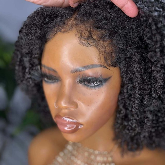 Charming Queen Perücke, Lockiger Bob, Remy Brazilian Human Hair, Damen - Bild 1
