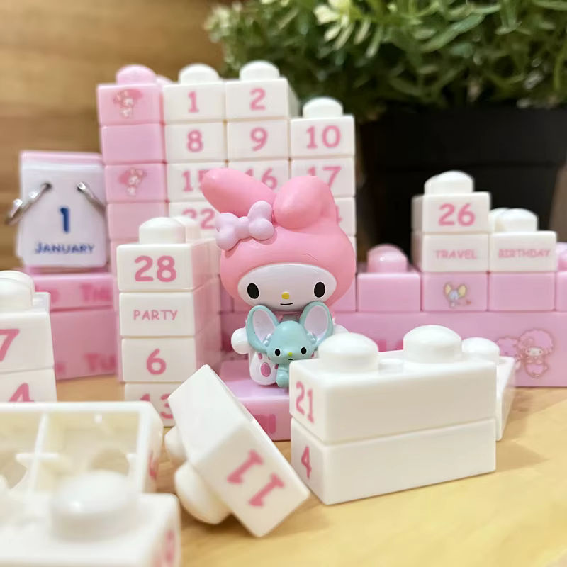 TAKARA TOMY Ewiger Schreibtischkalender in Herzform als Desktop Dekoration, Farbe Pink - Bild 4