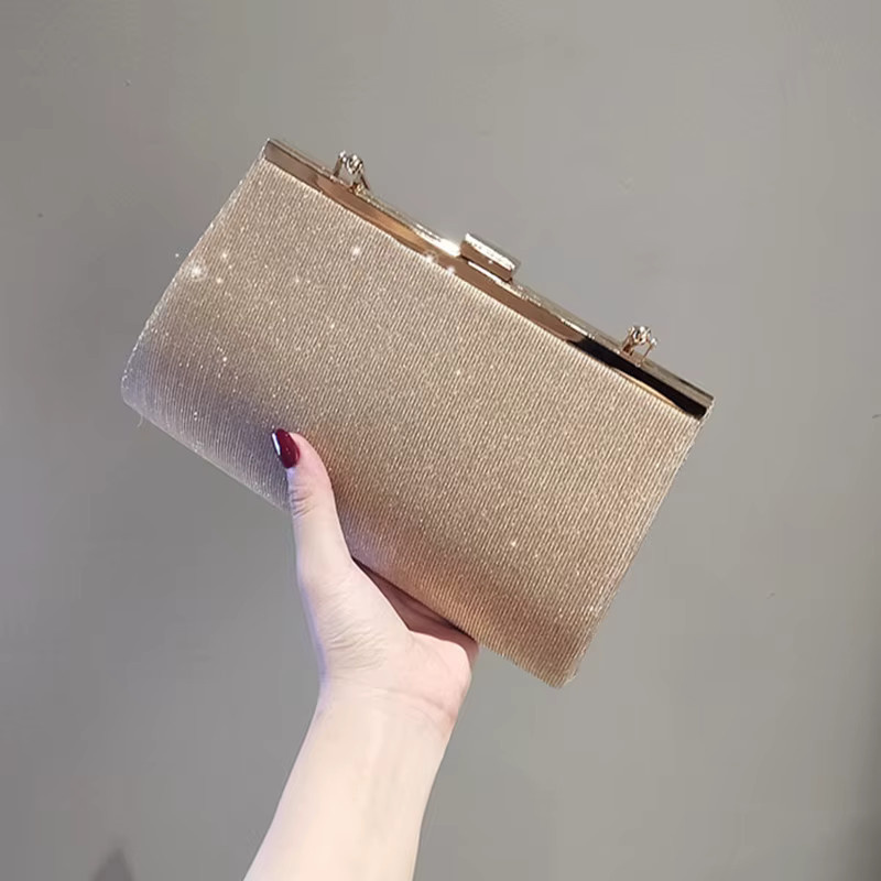 Handtasche mit Metallgriff und Kette, Damen - Bild 2