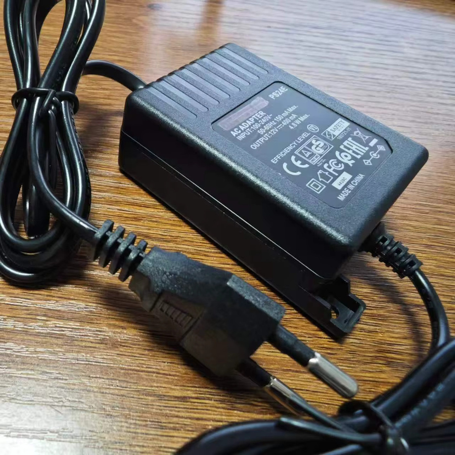 Shure PS24E Netzteil Ladegerät für drahtlose Mikrofone, 12V 400mA, 2m Länge, Schwarz, EU Stecker - Bild 2