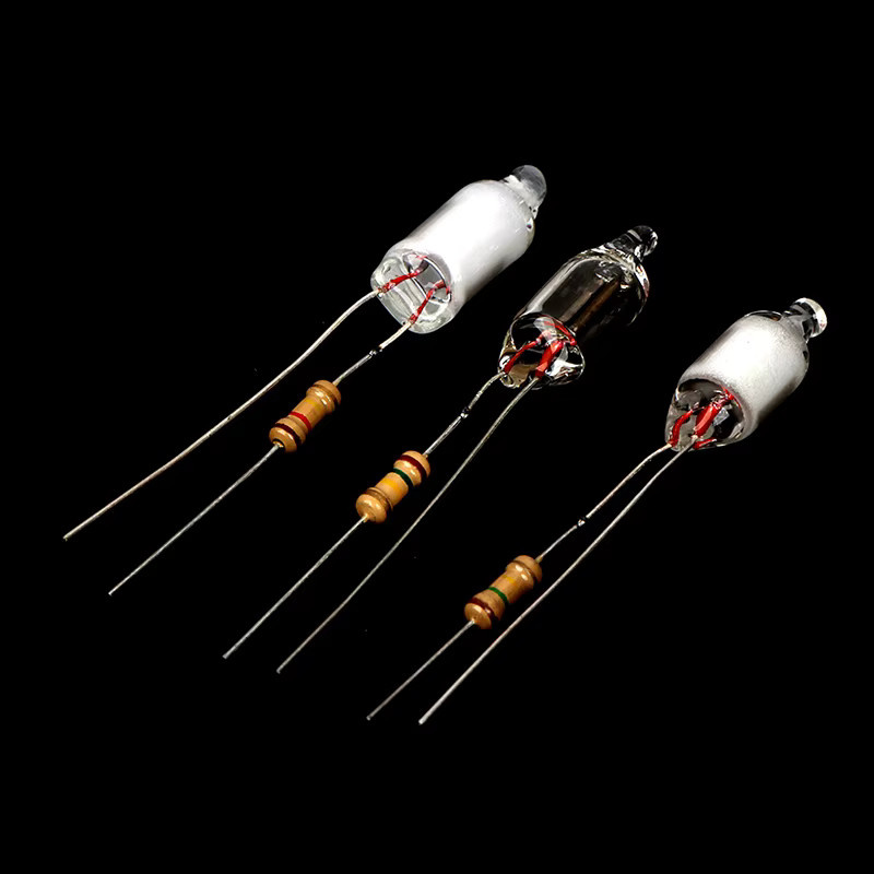 HUXUAN 10er Set Mini Neon Glühbirnen mit Widerstand, 220 V, Farben Rot, Blau und Grün, B/H: 6 x 13 mm - Bild 2