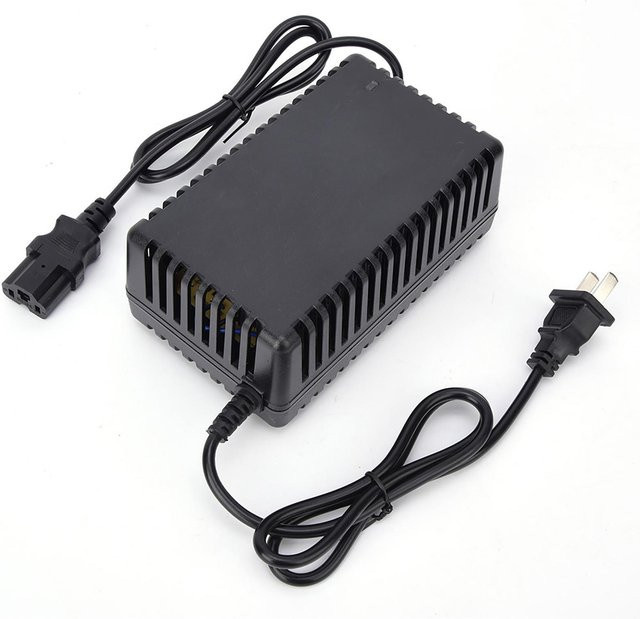 Igeteck Ladegerät für Elektrofahrräder und Elektromobile, 24V, 1.8A, Schwarz - Bild 1