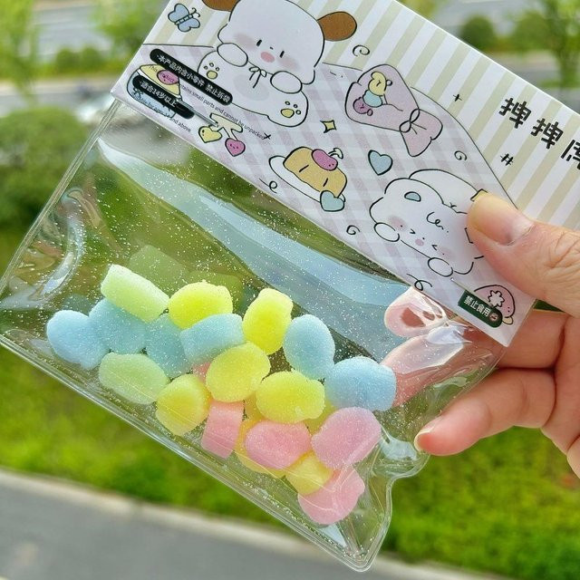 Yiran bag Katzenpfote Macaron Squishy Spielzeug, TPR Dekompression Squeeze Spielzeug - Bild 1