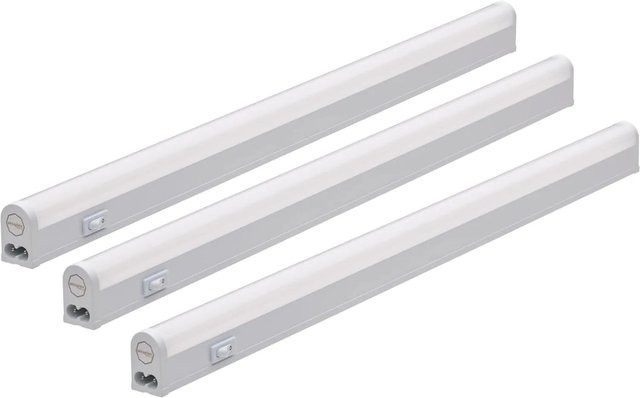 Oktaplex LED Unterbauleuchte Riga 3er Set in Weiß für die Küche, Warmweiß 3000K - Bild 1