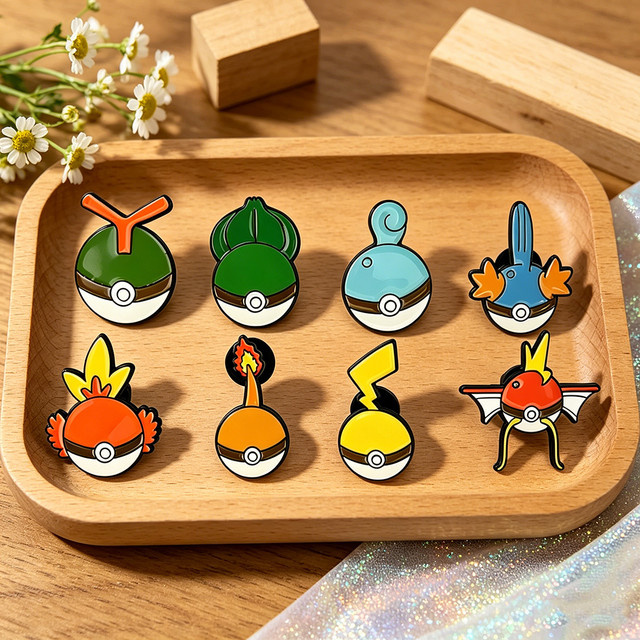 Bandai Anstecknadeln, 8-teiliges Anime-Elfen-Emaille-Pin-Set, Bunt - Bild 1