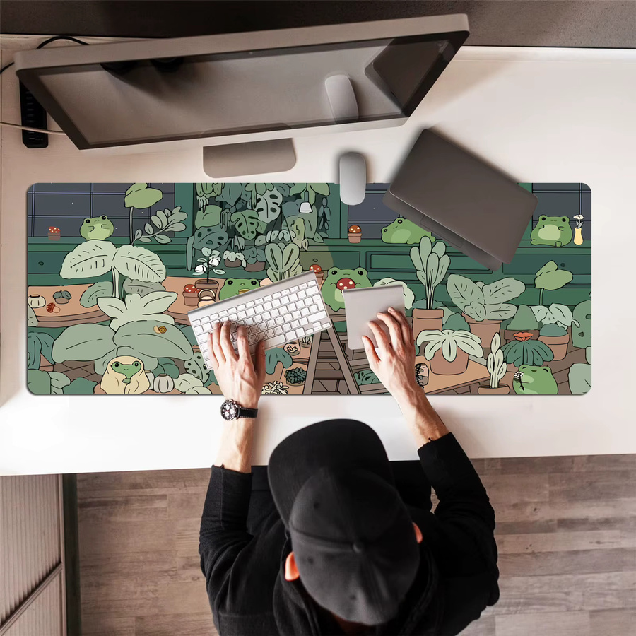 Großes Kawaii Frosch Mauspad in Grün als Schreibtischunterlage für Gaming und Computer - Bild 2