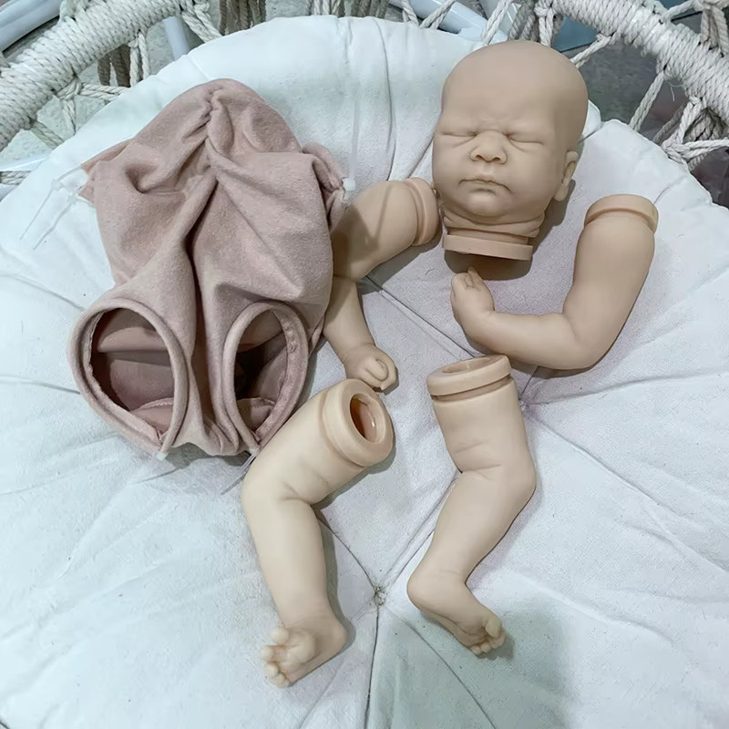 NPK Reborn-Puppenbausatz Kovu, schlafendes Baby, 17-Zoll, unlackiert, unbemalt - Bild 1