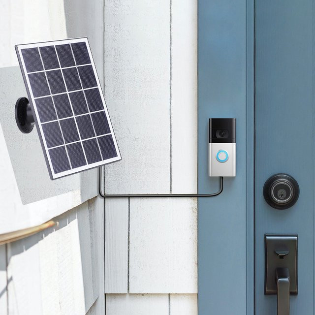 VODOOL 20W Solarpanel Wasserdichtes Solarladegerät mit 360 Grad verstellbarer Wandhalterung und 3 Meter Kabel für Ring Video Doorbell 4/3/3 Plus/2 in Schwarz - Bild 1