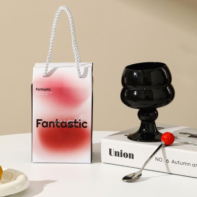 Kreative Keramiktasse Yiran Bag als luxuriöser Trinkbecher für Erwachsene, erhältlich in Rot, Grün, Gelb und Schwarz, Volumen: 400 ml - Bild 1
