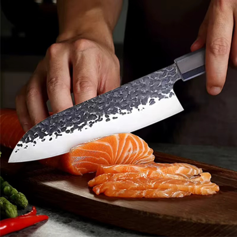 WXCOO Multifunktionales Handgeschmiedetes Santoku-Messer aus Metall mit Holzgriff in Silber - Bild 3