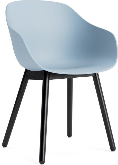 HAY About A Chair AAC 212 mit Armlehnen in Blau und Holzgestell im organischen Design - Bild 1