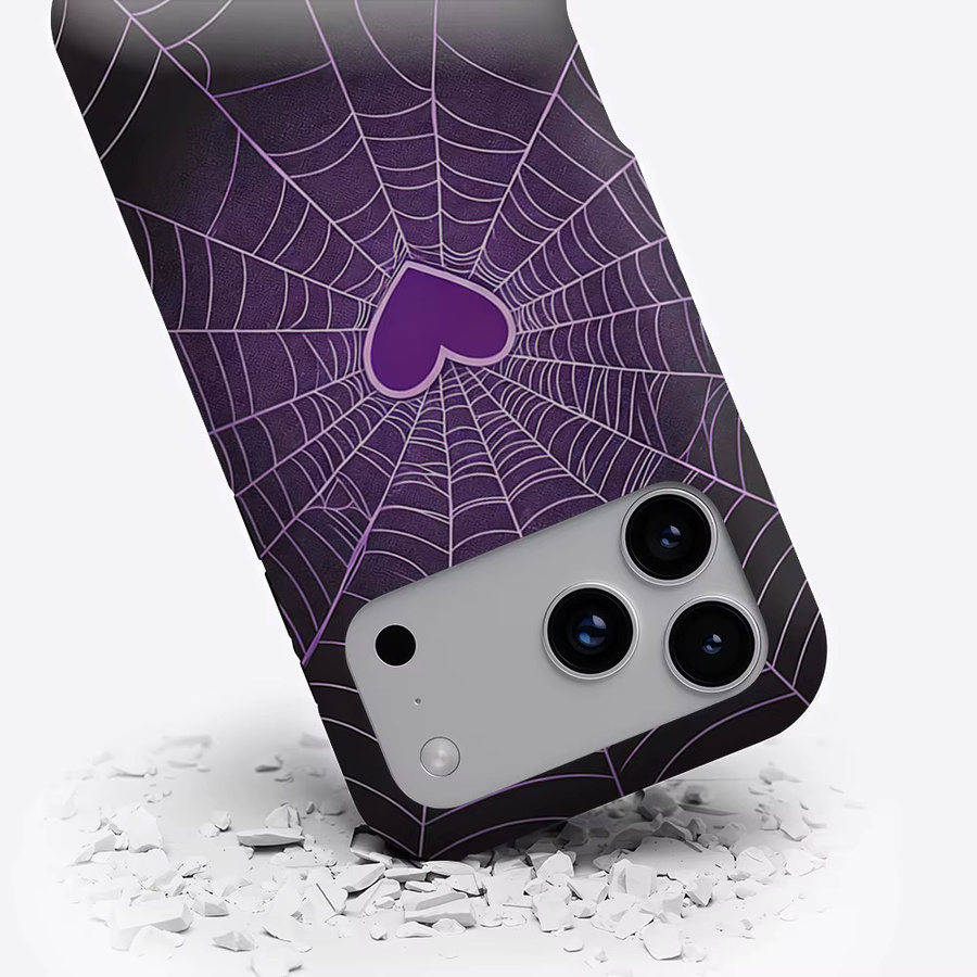 Potdemiel Aurea Case Matte Bumper MagSafe Schutzhülle für iPhone mit Spinnennetz Herz Design in Lila - Bild 3