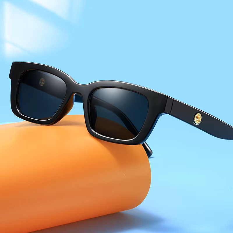 ZUXUB Kinder-Sonnenbrille Cat-Eye, Vollrand, Kunststoff, schwarz - Bild 1