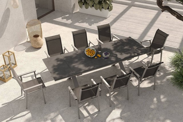 Kettler BasicPlus Pro Garten-Essgruppe aus Alu und Textilene in Silber/Anthrazit mit ausziehbarem Tisch und 8 Stapelsesseln, Tisch Breite: 100 cm, Tiefe: 180 bis 280 cm - Bild 1