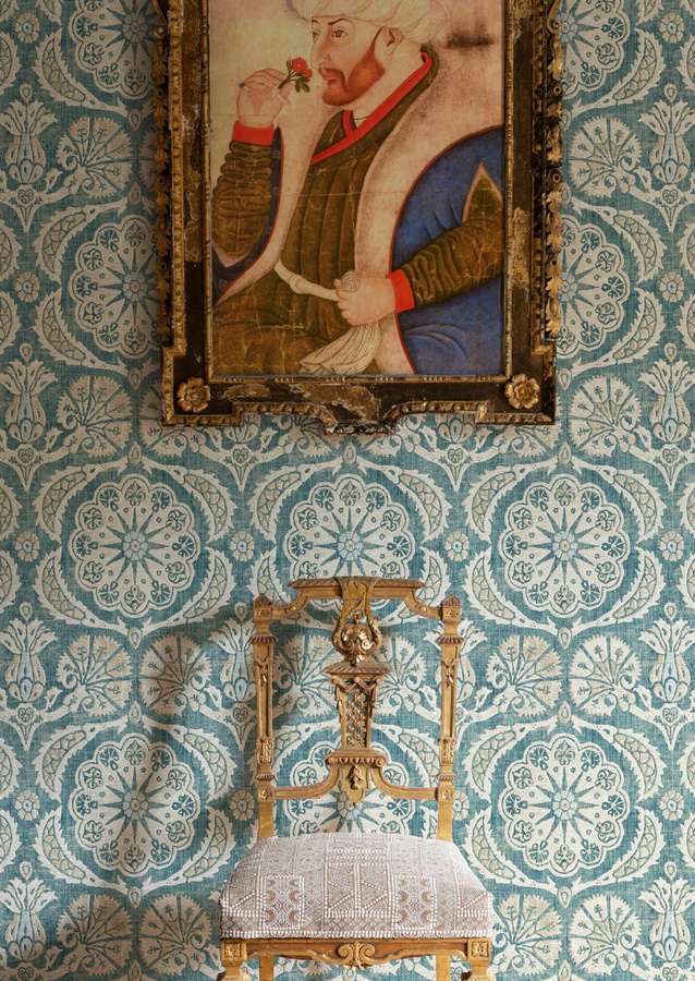 Lewis & Wood Tapete Pasha Marmara in Blau mit floralem und orientalischem Design aus Vlies - Bild 1