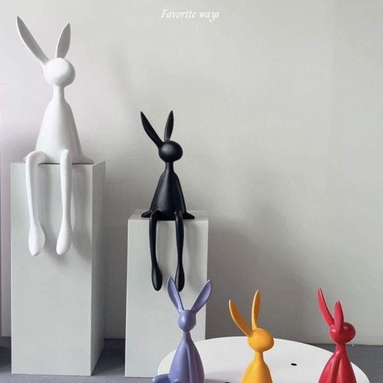 Moderne Hasenfigur von the BAY als kreative Tischdekoration aus Kunstharz - Bild 4