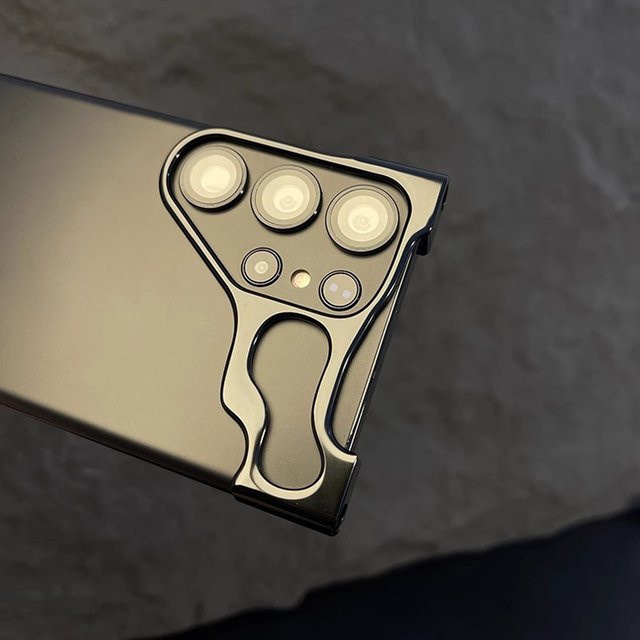 Luxus Alien Metall Handyhülle für Samsung Galaxy S25 S24 S23 Ultra Plus mit Objektivschutz in Grau - Bild 1