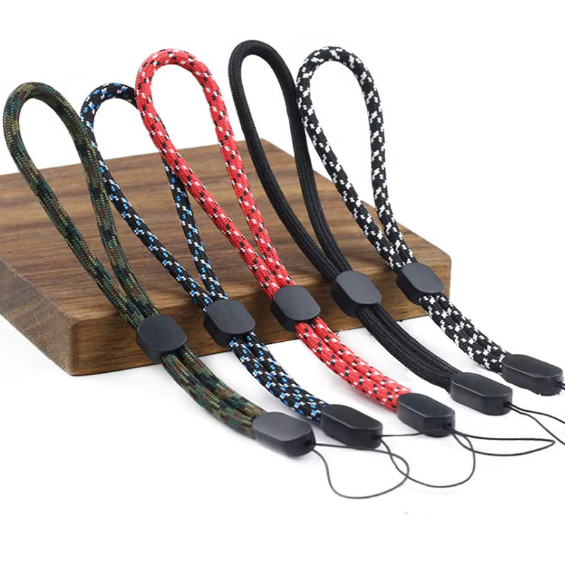 Xyun 5er Set Einstellbare Handgelenk-Schlaufen in Mehrfarbig für iPhone, Samsung, GoPro und USB-Sticks - Bild 4