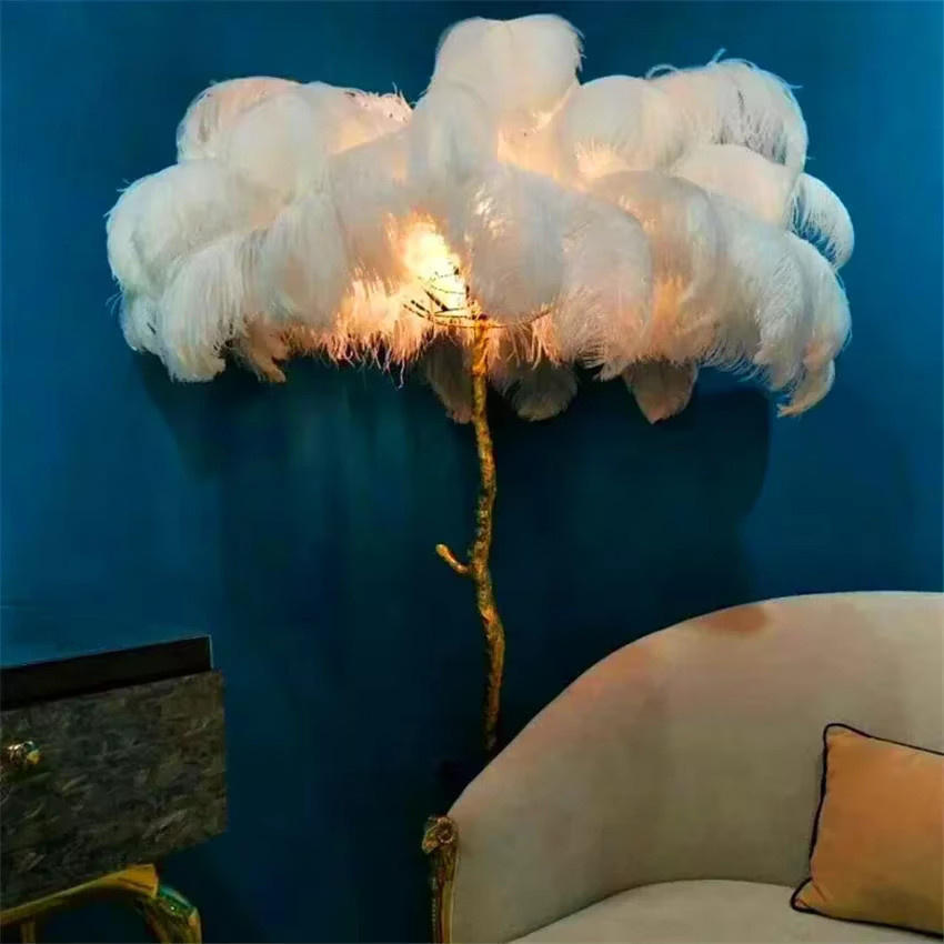 YongYing Lumin Moderne LED-Straußenfeder-Stehlampe in Gold/Messing und Weiß für dein Wohnzimmer - Bild 2