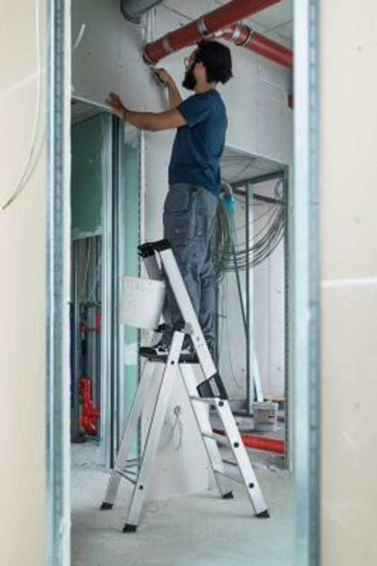 Munk Aluminium-Stehleiter einseitig begehbar mit 9 Stufen und integriertem Auffangtablett - Bild 3