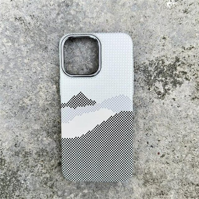 YULIN Magnetische iPhone Hülle mit Kevlar-Muster und Kohlefaser-Optik aus Hart-PC in Grau, kompatibel mit iPhone 16 15 14 13 12 11 Pro Max Plus, unterstützt kabelloses Laden - Bild 1