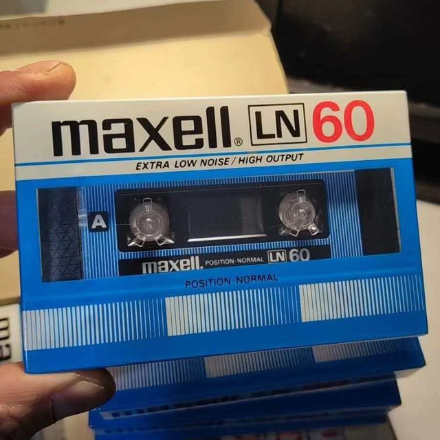 Maxell High-End Audio-Aufnahmekassette Normal Bias Blanko-Kassette 60 Minuten Geräuscharm - Bild 1