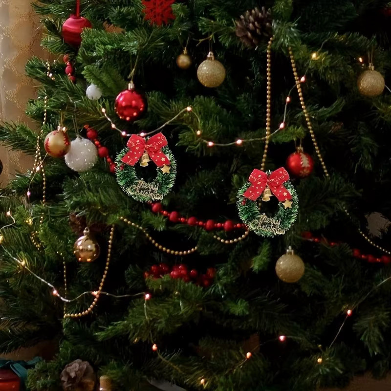 20 Stück Mini-Weihnachtskränze von DUTRIEUX mit roten Schleifen und Glocken in Grün und Rot zur festlichen Dekoration für Weihnachten, Neujahr, Hochzeit oder Geburtstag - Bild 5