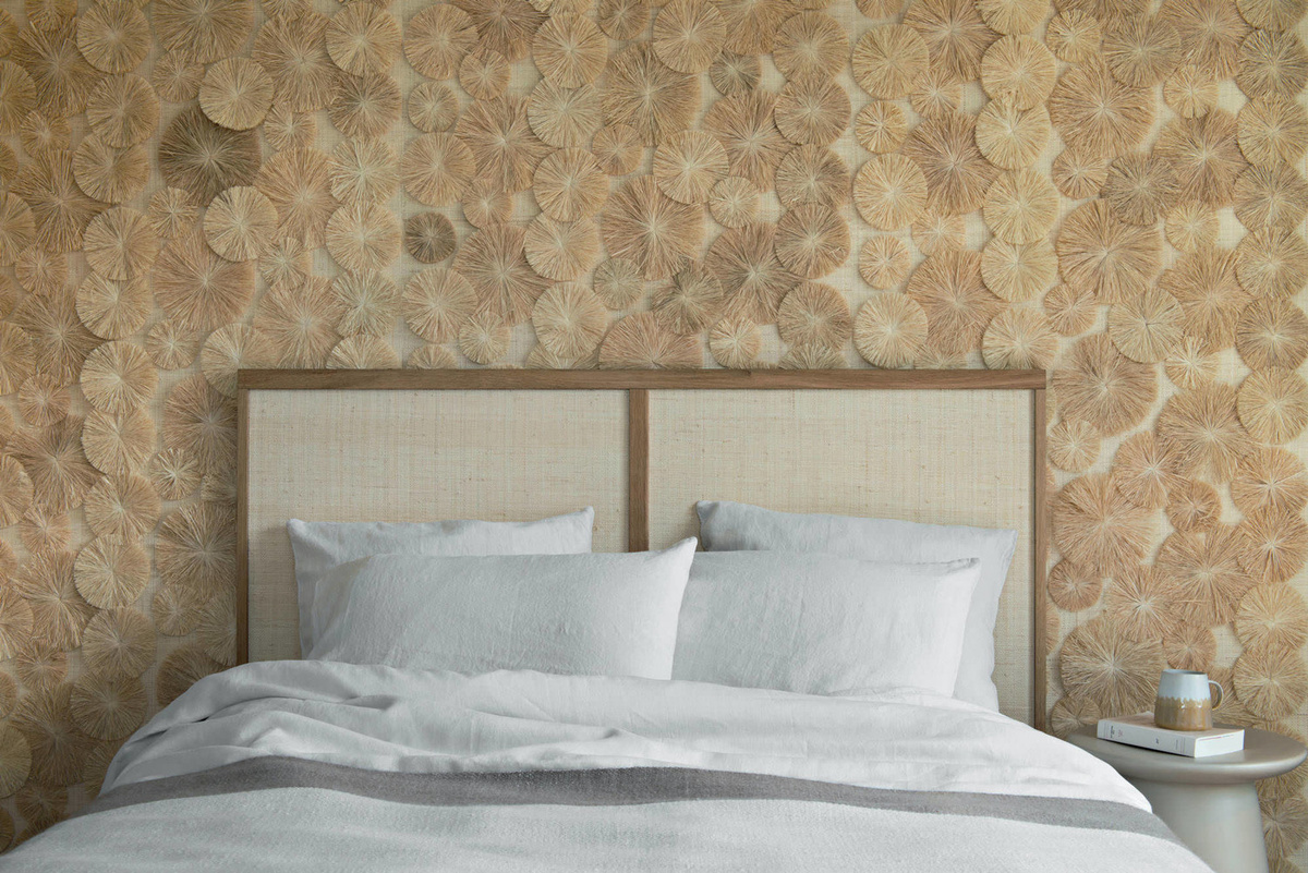 CMO Paris Tapete Raphia Rosace in Beige mit floralem Boho-Design - Bild 1