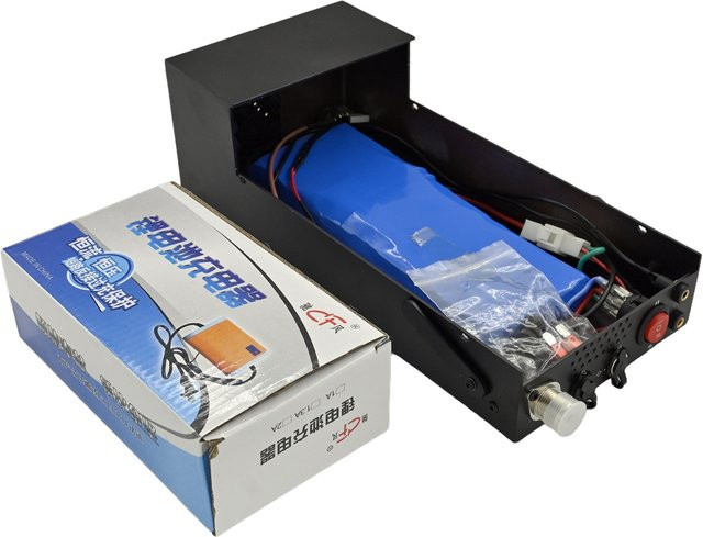 XIEGU Externer wiederaufladbarer Li-Ion Akku 18650 mAh in Schwarz mit Metallgehäuse, Ständer und Steckverbinder für G90 G90S HF-Radio-Zubehör - Bild 1