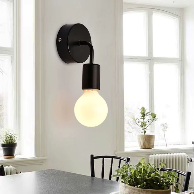 YNL Wandlampe im Nordic-Industrie-Design aus Eisen in Schwarz für Schlafzimmer und Badezimmer mit E27 Fassung - Bild 3