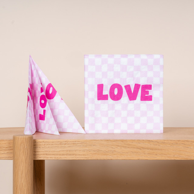 BLUME2000 Papierservietten mit Karomuster und Love-Schriftzug in Pink und Orange, 20 Stück - Bild 1