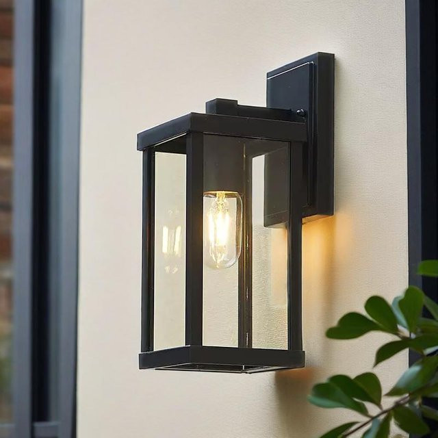 Wecus Retro Außenwandlampe aus Metall in Schwarz mit transparentem Glas für Balkon und Garten - Bild 1