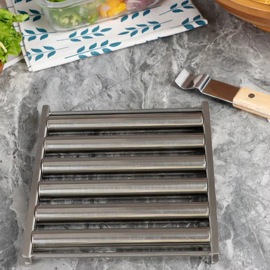 APWIKOGER Hot Dog Roller aus Edelstahl in Silber für 5 Würstchen zum gleichmäßigen Grillen - Bild 4