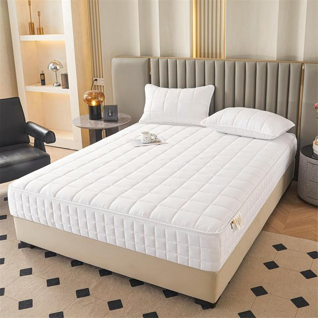 Warm Magpie Home Matratzenschoner Set in Weiß mit 2 Kissenbezügen, 5-seitiger flauschiger Matratzenbezug mit Reißverschluss, staubdicht und allergikerfreundlich - Bild 1