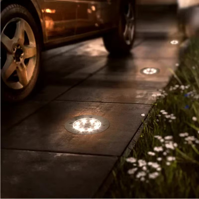 4er Set Solar LED Gartenstrahler für die Bodenbeleuchtung, Warmweiß, Silber - Bild 4