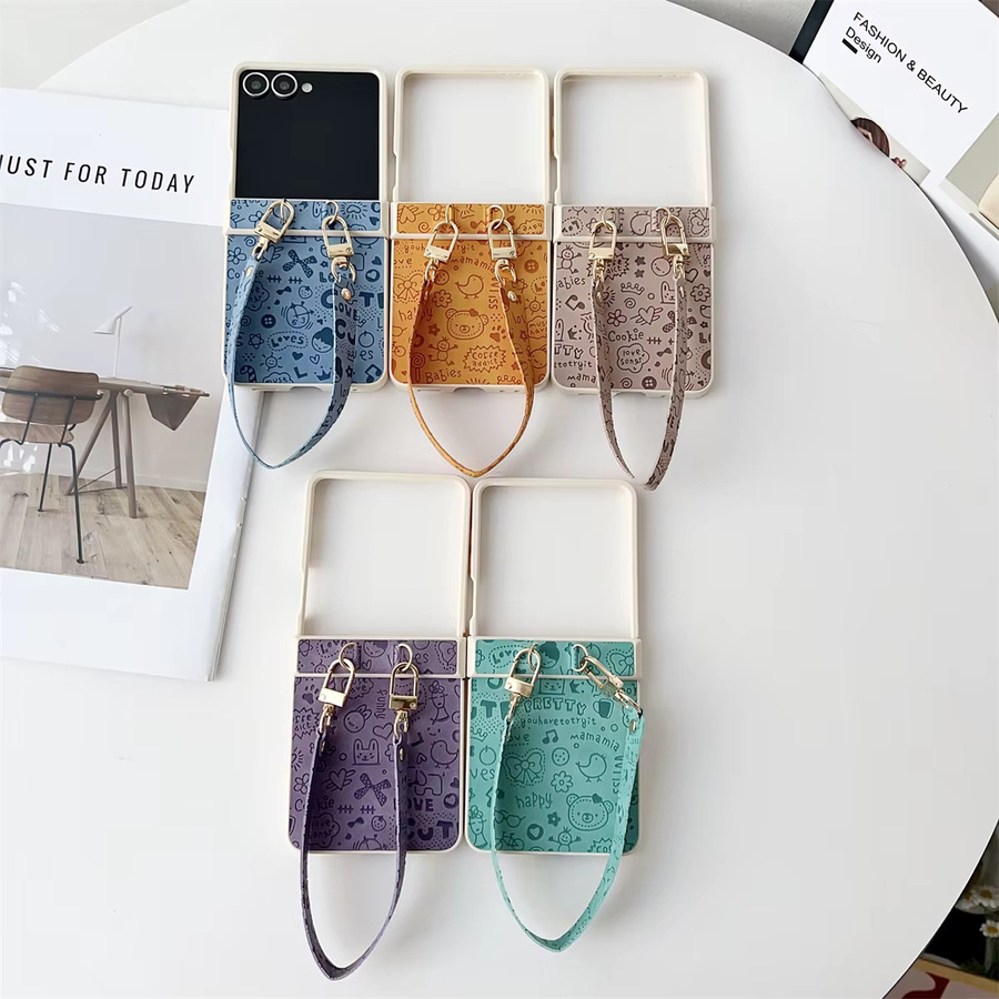 Leder Handyhülle mit Handgelenkschlaufe und Cartoon-Design für Samsung Galaxy Z Flip 6, Z Flip 7 FE, Gelb - Bild 2