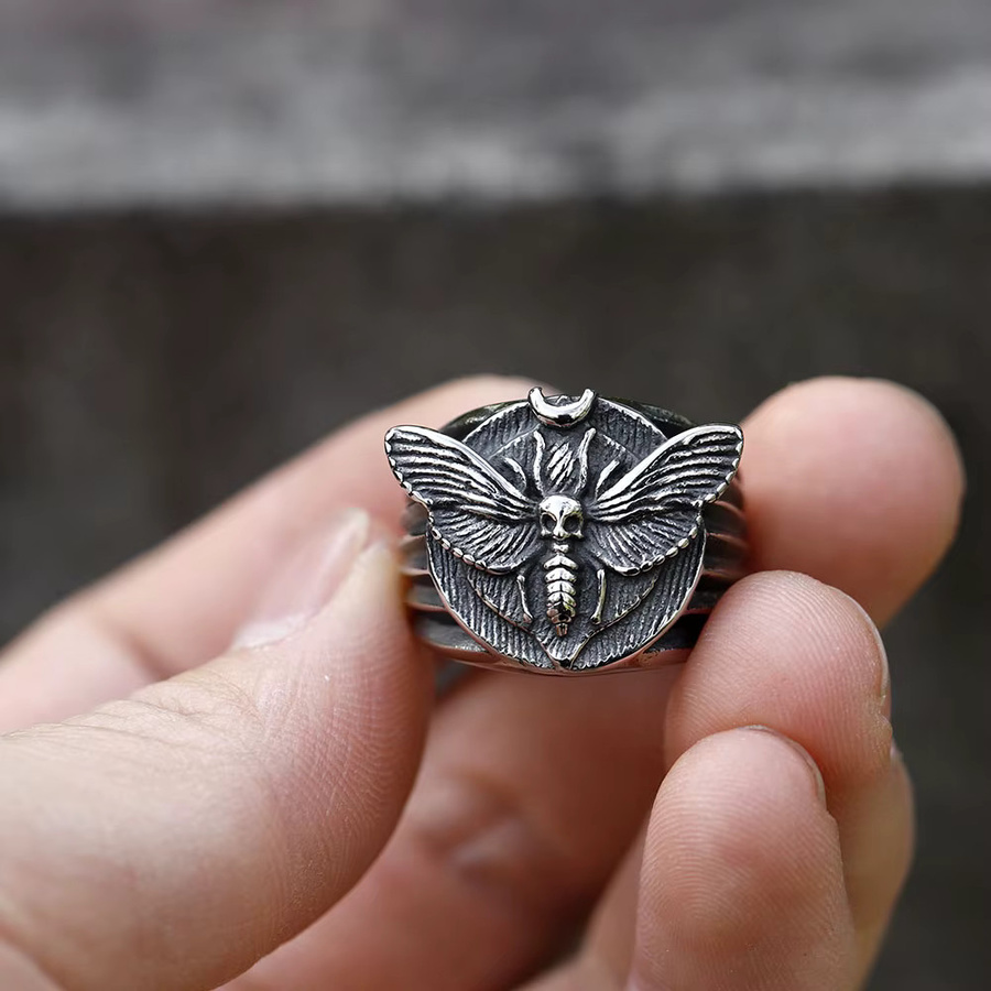 Herrenring Edelstahl, Death's Head Skull Moth, Silber - Bild 3