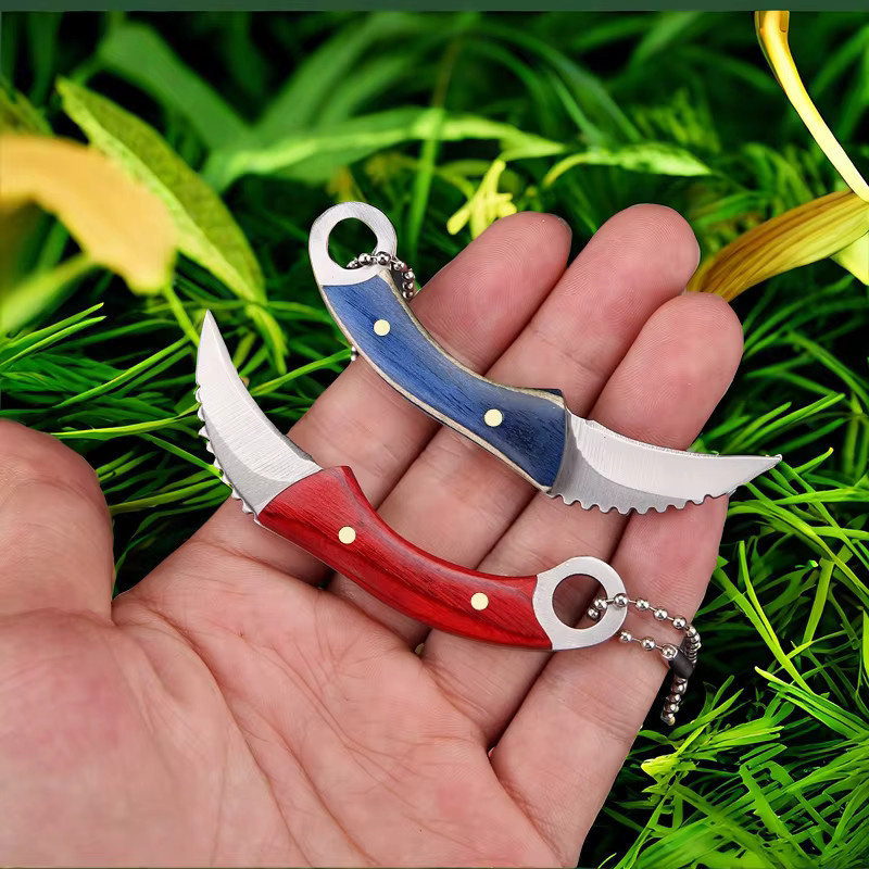 Tragbares EDC Schlüsselmesser aus Metall als Mini Box Cutter und Klauenmesser für Outdoor und Alltag - Bild 3