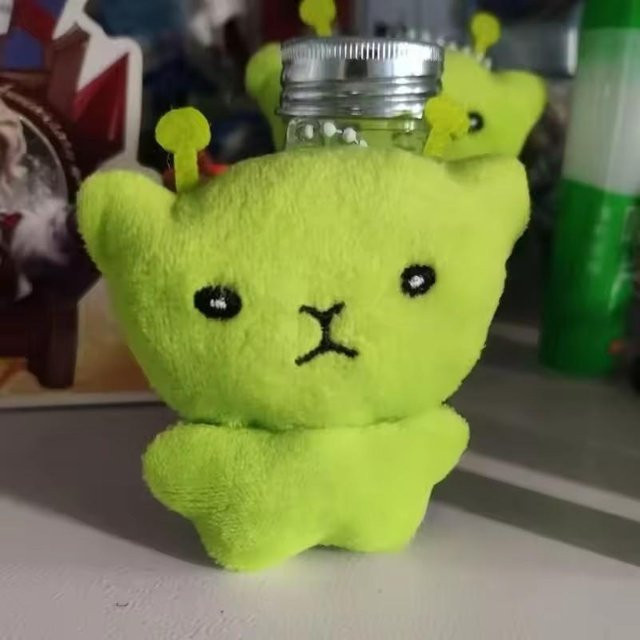 Schlüsselanhänger Mini Grüner Alien Katze Plüsch, Unisex - Bild 1