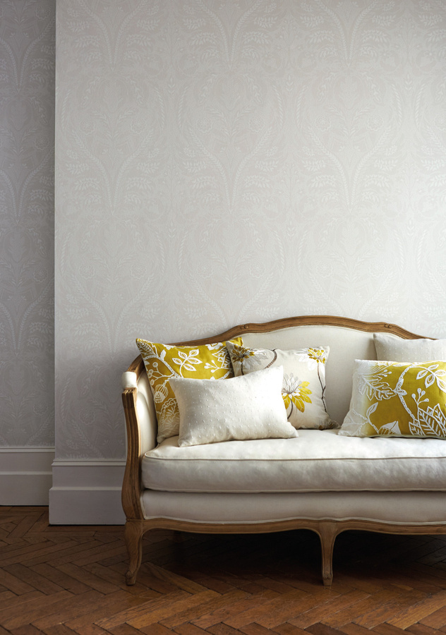 Harlequin Tapete Florence Botanical Floral in Oyster Grey und White aus Vlies - Bild 1