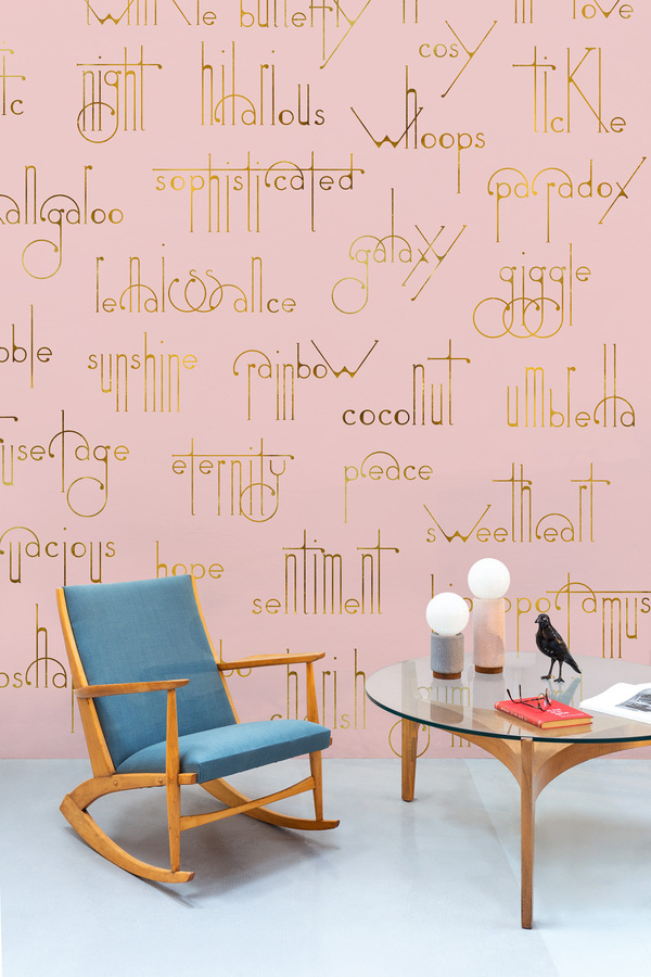 Coordonne Panoramische Tapete Beautiful Words in Gold und Pink im Art Deco Stil - Bild 1