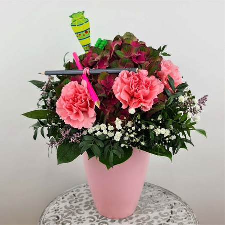 Edelweiß Blumenstrauß mixed Hydrangea Carnation Greenery Pink Congratulations