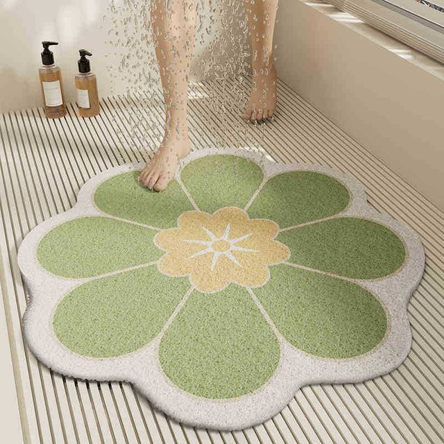 Rutschfeste Badezimmer Matte von Yiran Furniture mit floralem Pflanzenblüten-Design in Grün, B/B: 60 x 60 cm - Bild 1