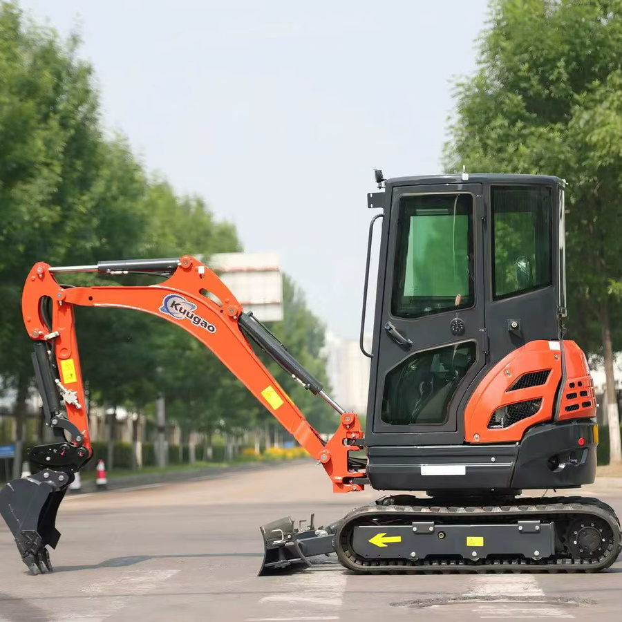 DCNB Mini-Bagger mit Kubota-Motor, multifunktionaler 1,8-Tonnen-Kompaktbagger für Garten und Landwirtschaft - Bild 4