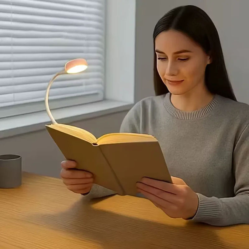 Runtowo LED-Leseleuchte in Weiß, batteriebetriebbare Clip-Leuchte mit 3 Farbmodi, stufenlos dimmbar und Augenschutz für Home Office und zum Lesen - Bild 3
