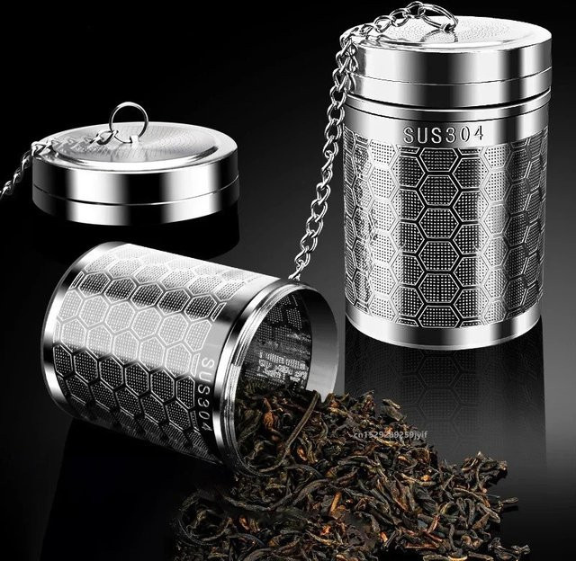 Simbuid Tee-Infuser aus Edelstahl in Silber, extra feinmaschiges rundes Teesieb für losen Tee mit verlängertem Kettenhaken - Bild 1
